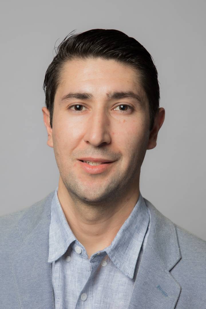 Picture of Victor Navarro