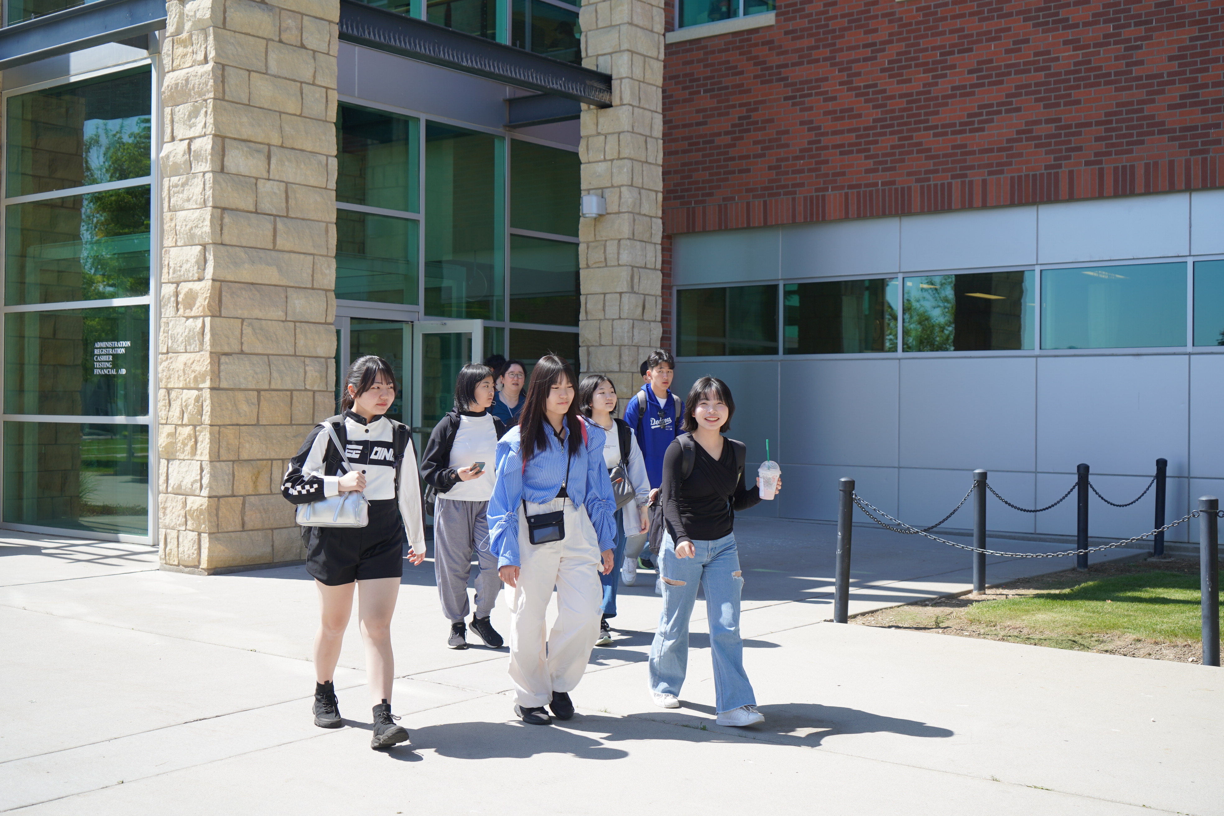 Image of Misawa Student Delegation walking on Wenatchee campus