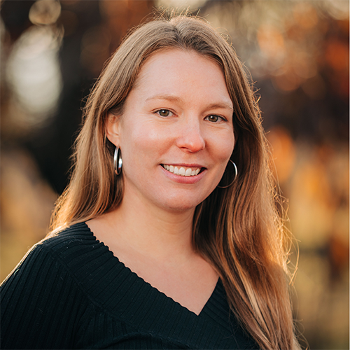 Portrait of Kestrel Smith.